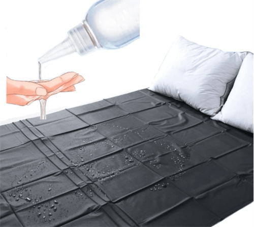 כיסוי מיטה שחור גדול עמיד לכל סוגי חומרי הסיכה בסשיין BDSM